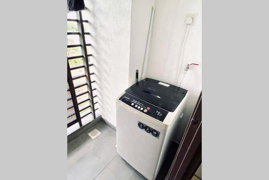 Landmark Residence 2, Greenview, Less Noise, Free Wifi With Tvbox, Free Parking, Near Kajang, Cheras, C180, Mrt Экстерьер фото